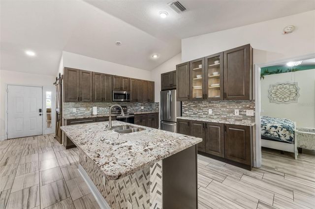 12026 COLONIAL ESTATES LANE, Riverview, FL 33579