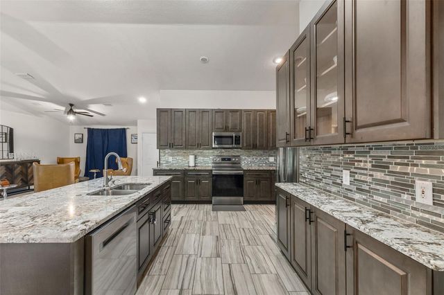 12026 COLONIAL ESTATES LANE, Riverview, FL 33579