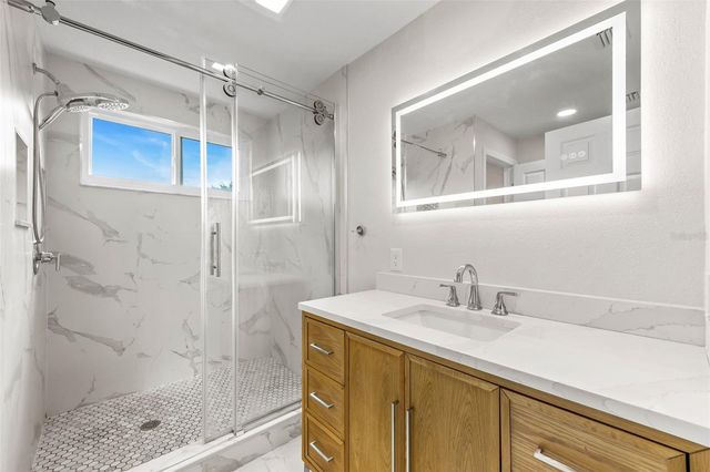 12026 COLONIAL ESTATES LANE, Riverview, FL 33579