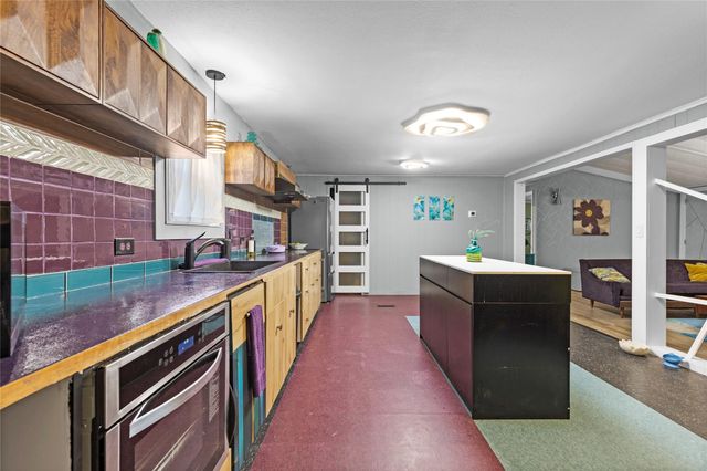 14189 Shadow Bay Drive, Willis, TX 77318