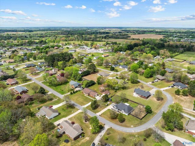 27653 Azalea Trail, Athens, AL 35613