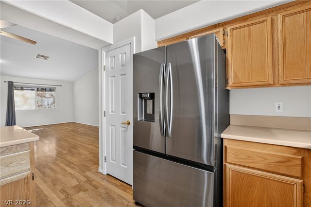 2035 East Warm Springs Road 1006, Las Vegas, NV 89119