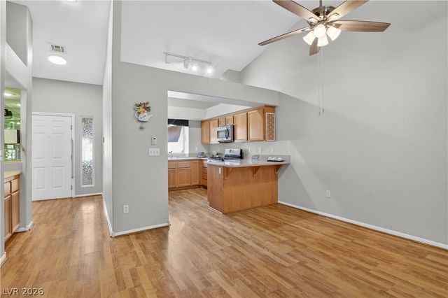 2035 East Warm Springs Road 1006, Las Vegas, NV 89119