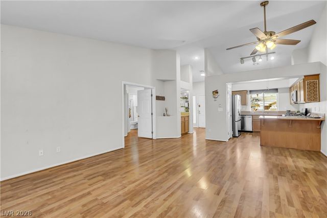 2035 East Warm Springs Road 1006, Las Vegas, NV 89119