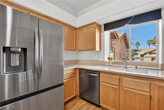 2035 East Warm Springs Road 1006, Las Vegas, NV 89119