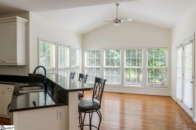 3 Chestnut Hill Place, Simpsonville, SC 29680