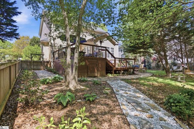 3 Chestnut Hill Place, Simpsonville, SC 29680