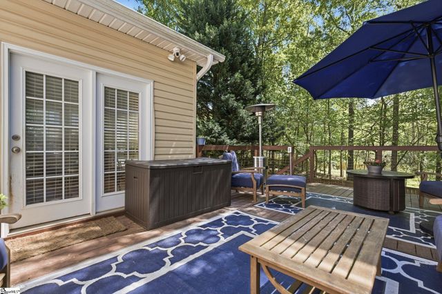 3 Chestnut Hill Place, Simpsonville, SC 29680