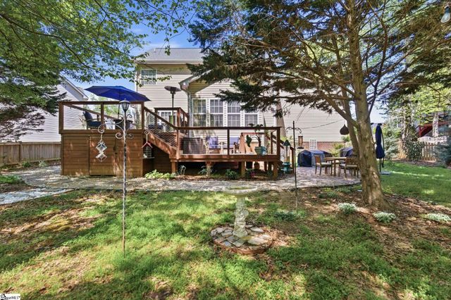 3 Chestnut Hill Place, Simpsonville, SC 29680