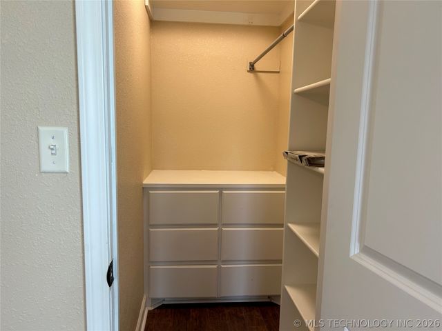 10816 W Highway 9 Highway, Whitefield, OK 74472