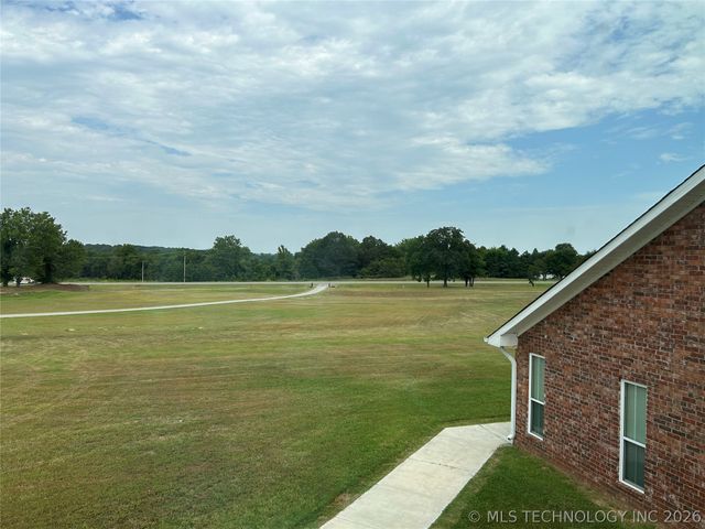 10816 W Highway 9 Highway, Whitefield, OK 74472