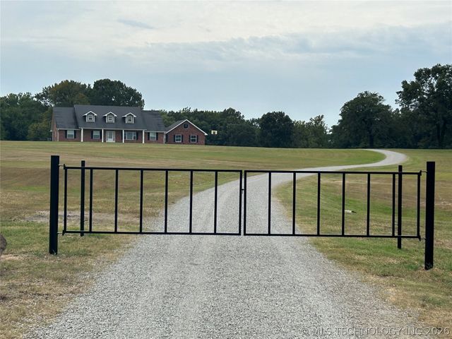 10816 W Highway 9 Highway, Whitefield, OK 74472