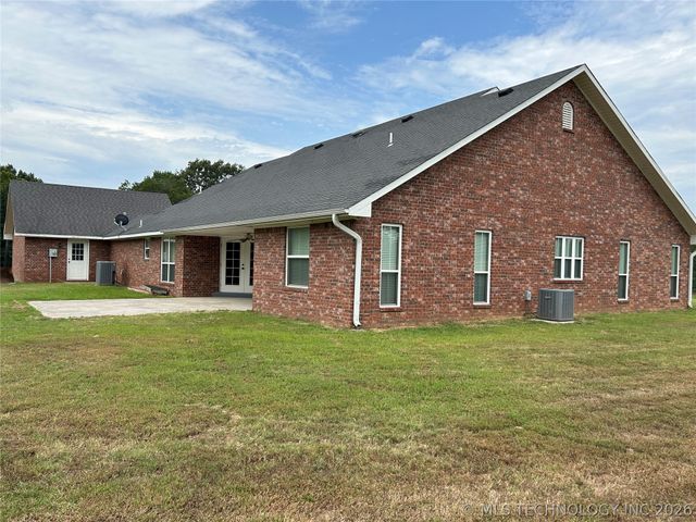 10816 W Highway 9 Highway, Whitefield, OK 74472