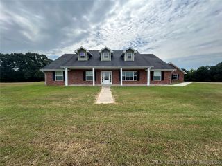 10816 W Highway 9 Highway, Whitefield, OK 74472