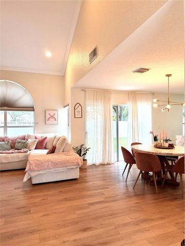12672 NW 11th Ct 1, Sunrise, FL 33323