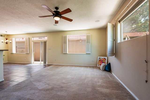 3919 Fox Sparrow Trail NW, Albuquerque, NM 87120
