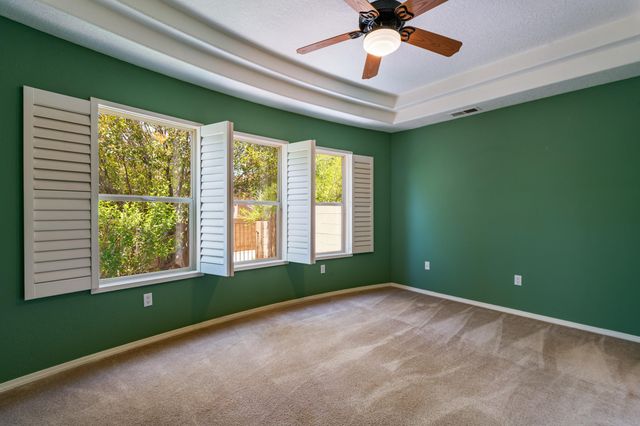 3919 Fox Sparrow Trail NW, Albuquerque, NM 87120