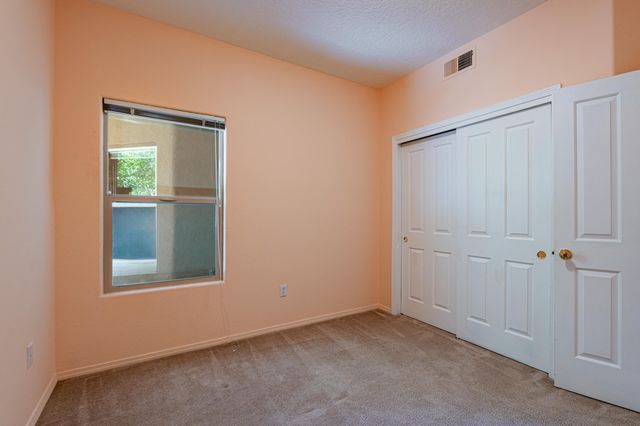 3919 Fox Sparrow Trail NW, Albuquerque, NM 87120
