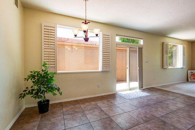 3919 Fox Sparrow Trail NW, Albuquerque, NM 87120
