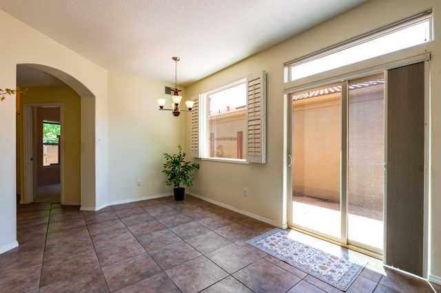 3919 Fox Sparrow Trail NW, Albuquerque, NM 87120