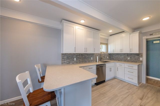 38847 Sunset Trail, Willoughby, OH 44094