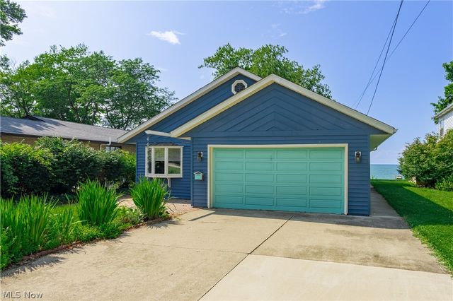 38847 Sunset Trail, Willoughby, OH 44094