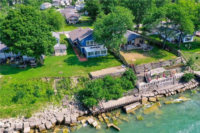 38847 Sunset Trail, Willoughby, OH 44094