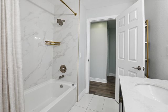 5311 JENNIFER PLACE, Orlando, FL 32807