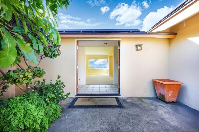 5410 Bishops Way, La Mesa, CA 91941