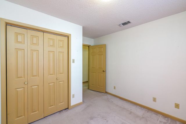 806 Saint Michael ST, Gonzales, TX 78629