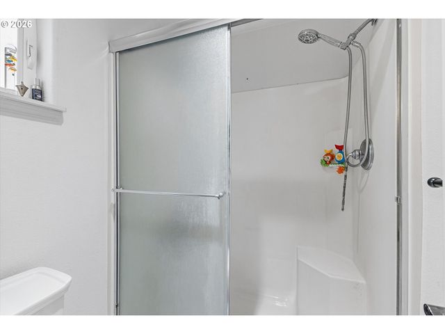 34660 GLACIER Ave, St Helens, OR 97051