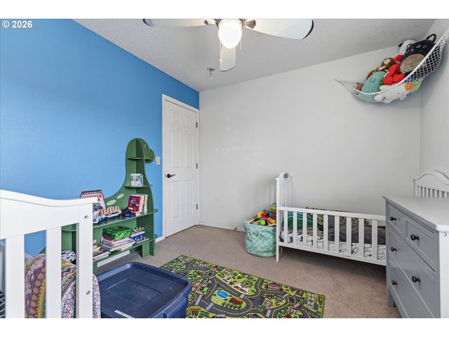 34660 GLACIER Ave, St Helens, OR 97051