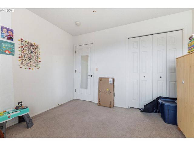 34660 GLACIER Ave, St Helens, OR 97051