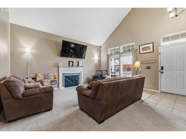 34660 GLACIER Ave, St Helens, OR 97051