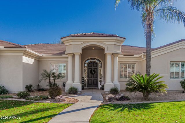 19855 E SONOQUI Boulevard, Queen Creek, AZ 85142