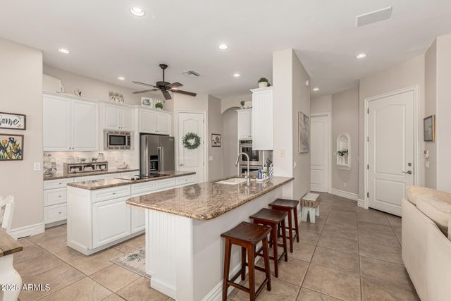 19855 E SONOQUI Boulevard, Queen Creek, AZ 85142