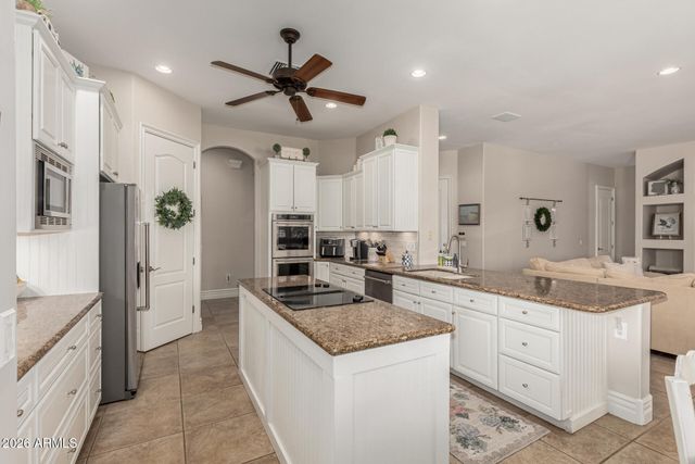 19855 E SONOQUI Boulevard, Queen Creek, AZ 85142