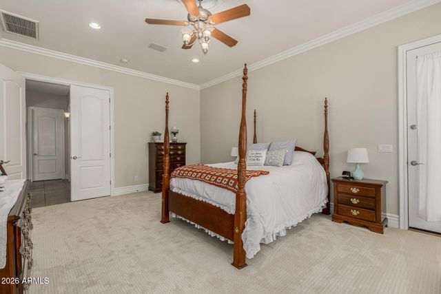 19855 E SONOQUI Boulevard, Queen Creek, AZ 85142