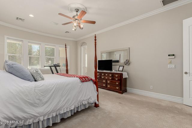 19855 E SONOQUI Boulevard, Queen Creek, AZ 85142