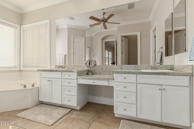 19855 E SONOQUI Boulevard, Queen Creek, AZ 85142