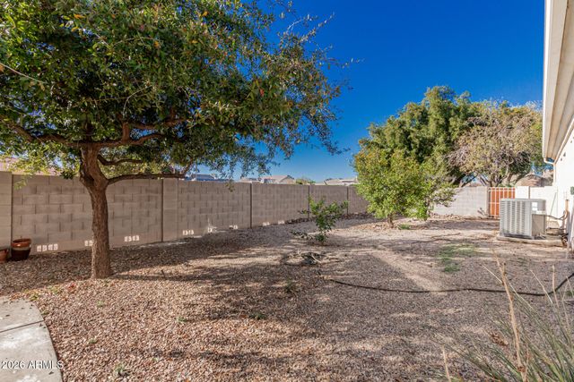 19855 E SONOQUI Boulevard, Queen Creek, AZ 85142