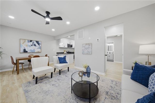 2128 Roanoke AVE, Newport News, VA 23607