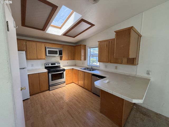1805 Ne 94TH St 23, Vancouver, WA 98660