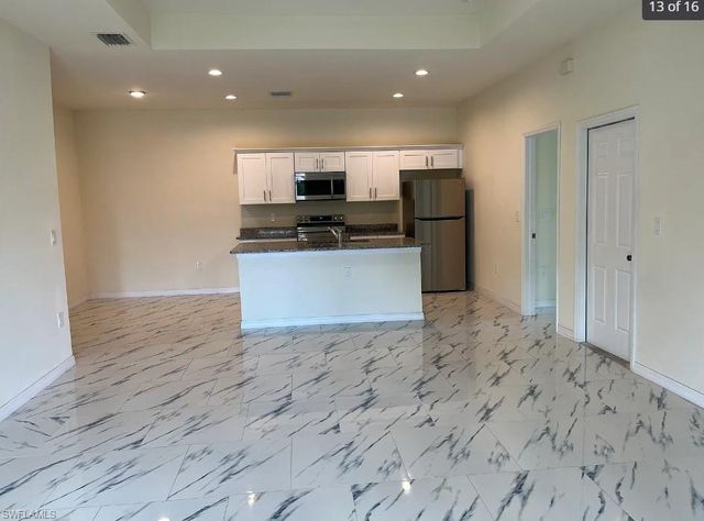 4600 26th ST SW, Lehigh Acres, FL 33973