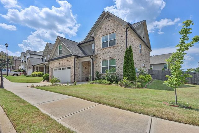 25 Sudderth Street, Buford, GA 30518