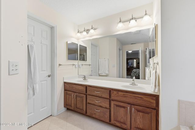 5193 COUNTY ROAD 209 S, Green Cove Springs, FL 32043