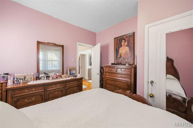 5011 Bancroft Avenue, St Louis, MO 63109