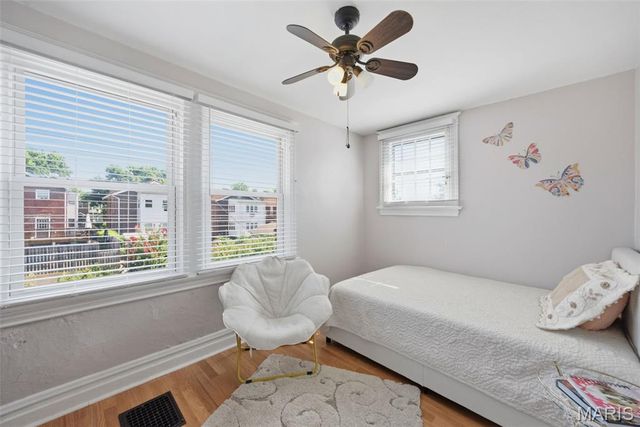 5011 Bancroft Avenue, St Louis, MO 63109