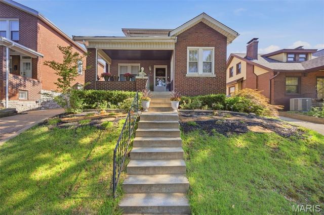 5011 Bancroft Avenue, St Louis, MO 63109
