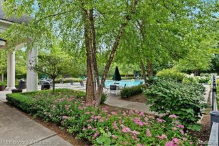 3101 Cameron Circle, Walled Lake, MI 48390